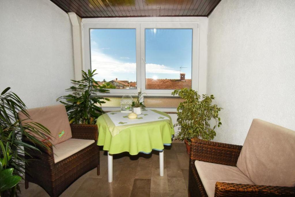 Apartments And Rooms Branka Novigrad Istria Exterior foto